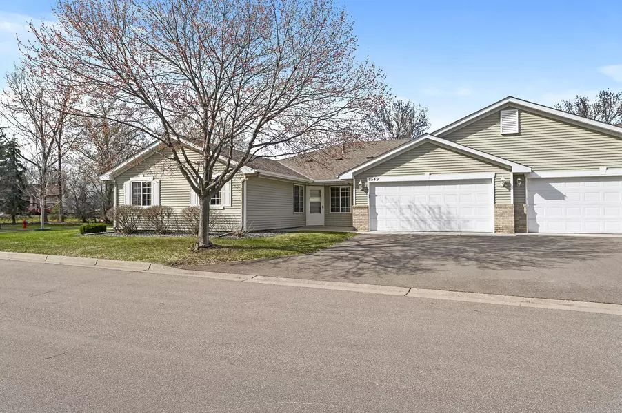 8549 Stratford LN, Brooklyn Park, MN 55443