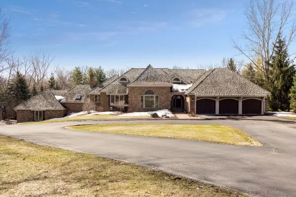 Orono, MN 55359,3535 Christine DR