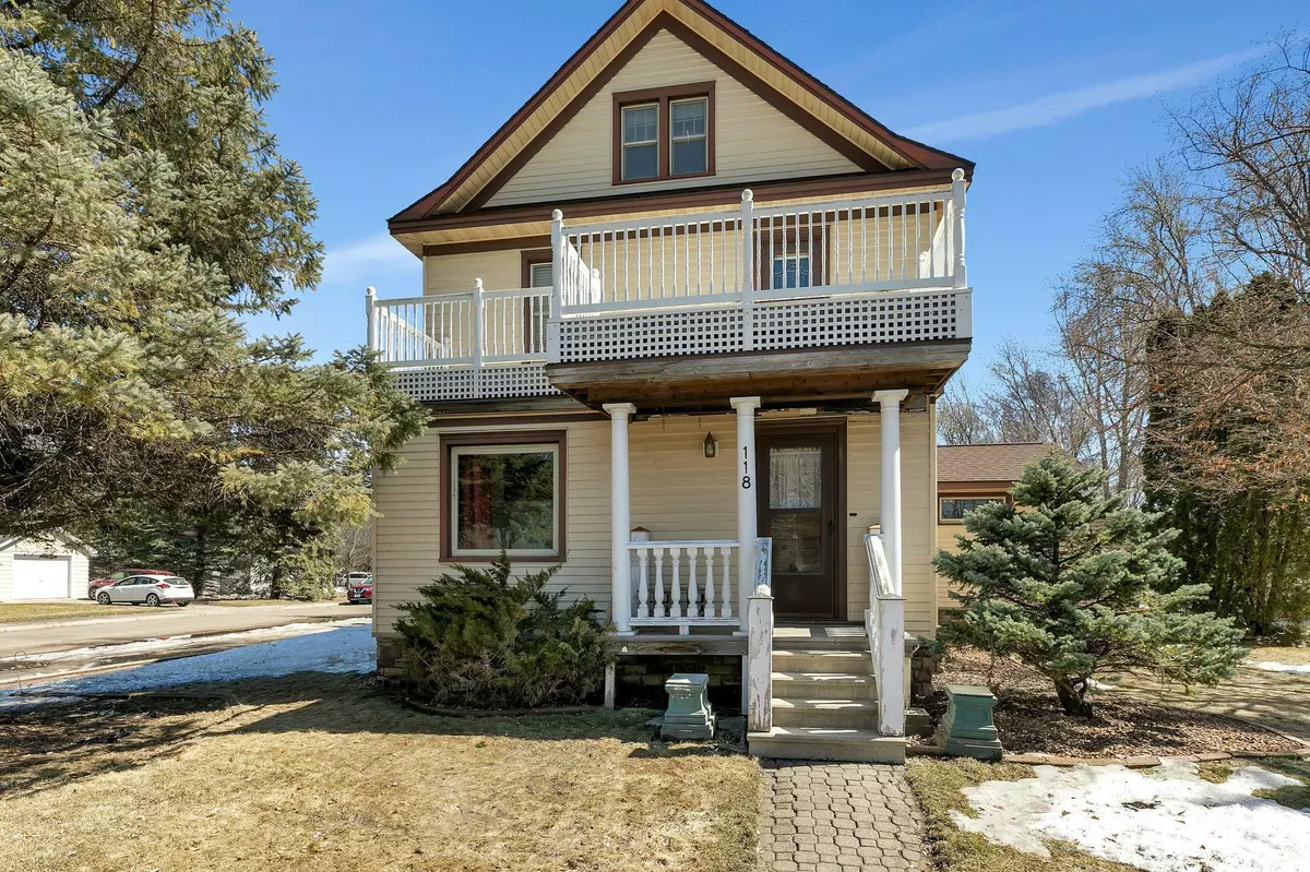 Cold Spring, MN 56320,118 5th AVE N