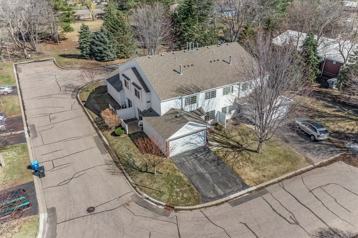 Shakopee, MN 55379,1374 Idlewood WAY