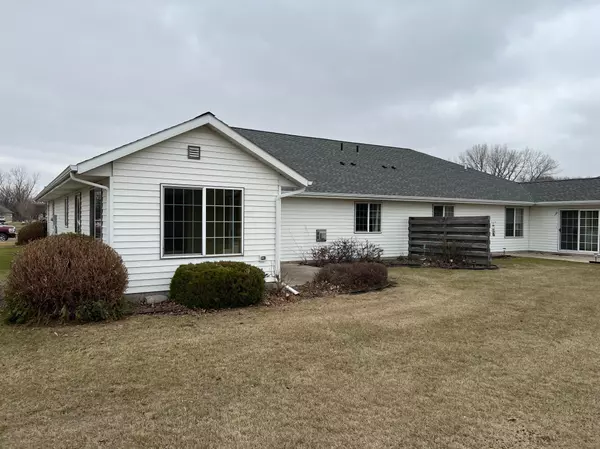 Benson, MN 56215,508 Sanford RD #Unit A