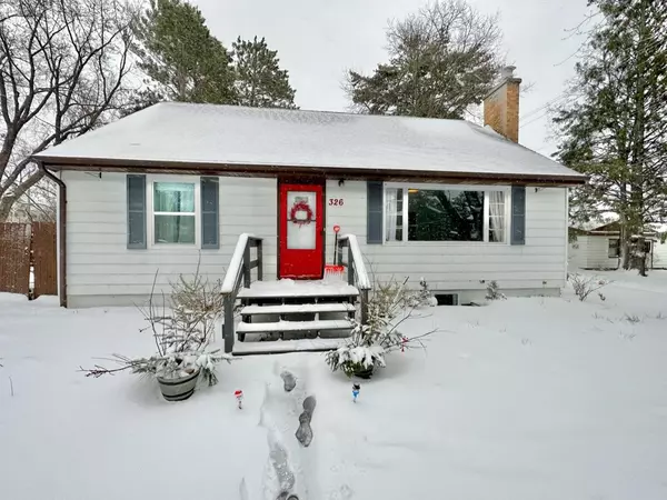 326 SW 1st AVE, Grand Rapids, MN 55744