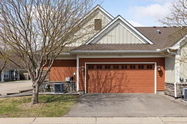 Saint Anthony, MN 55421,3911 Roosevelt ST NE