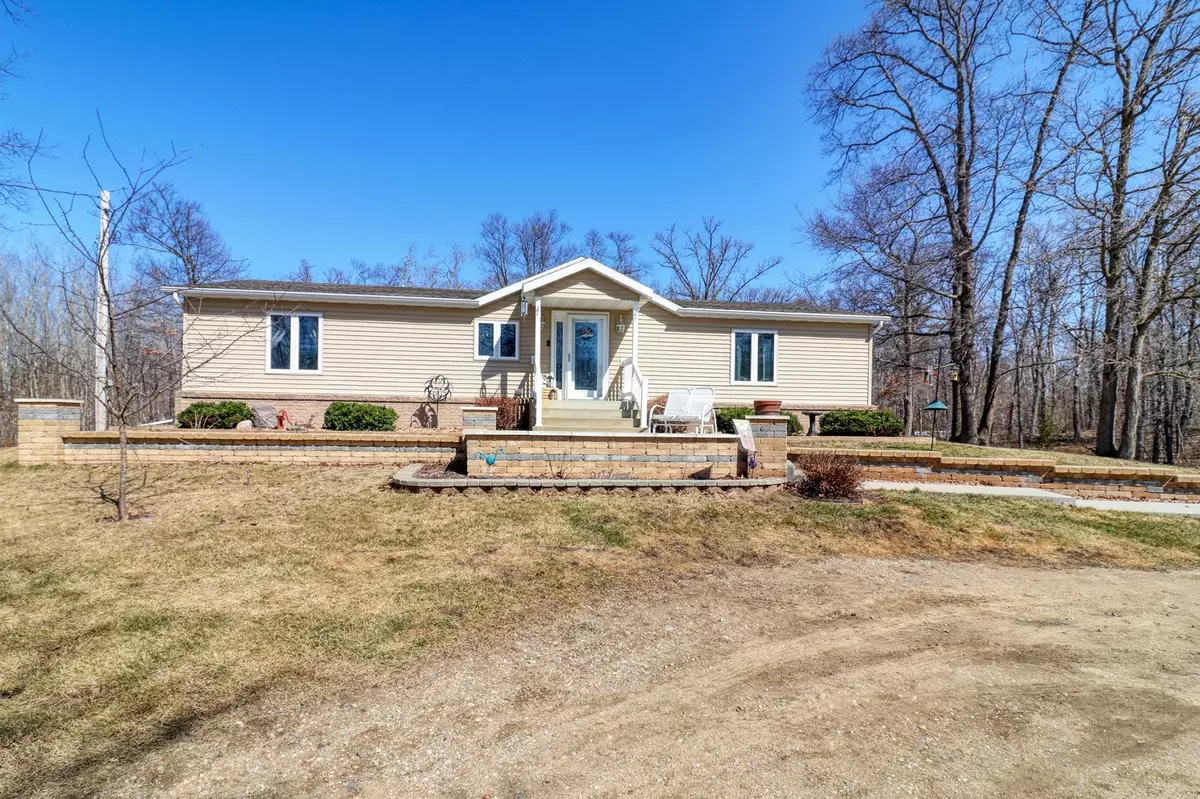 Detroit Lakes, MN 56501,33669 Poplar LN