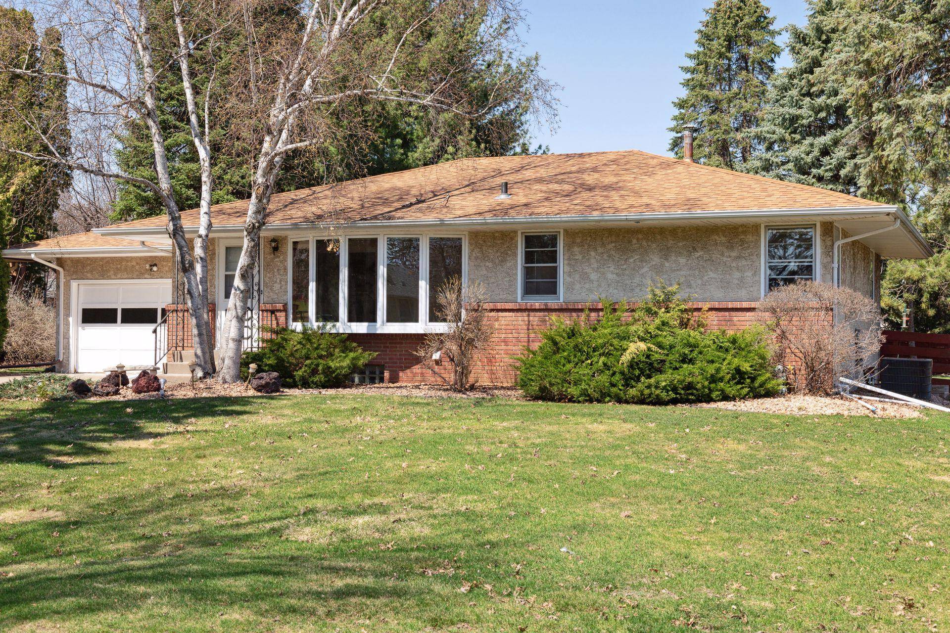 Roseville, MN 55113,1717 Millwood AVE
