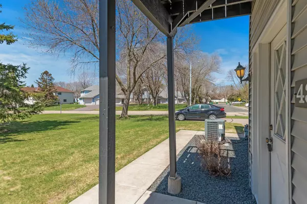 Vadnais Heights, MN 55127,4317 Parkview CT