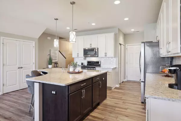 Plymouth, MN 55446,5573 Yucca LN N