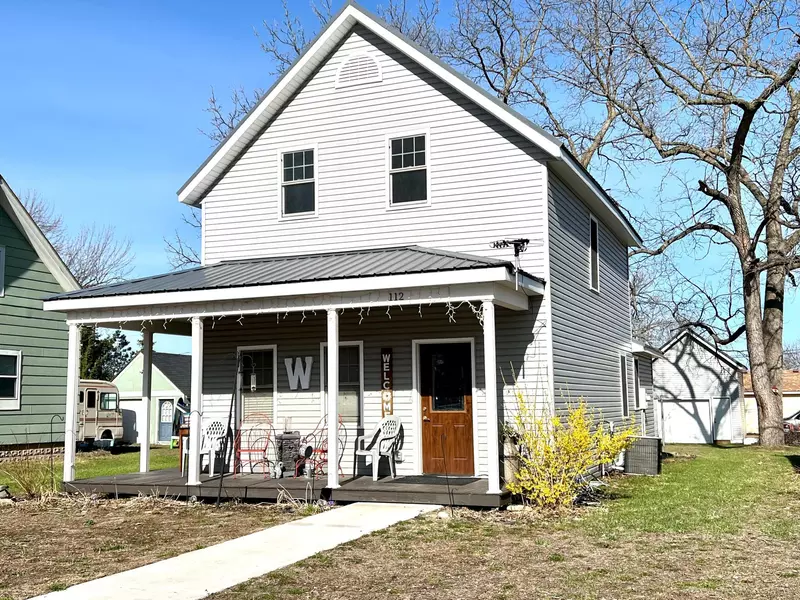 112 N 4th ST, Le Sueur, MN 56058