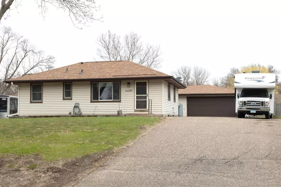 11725 Magnolia ST NW, Coon Rapids, MN 55448