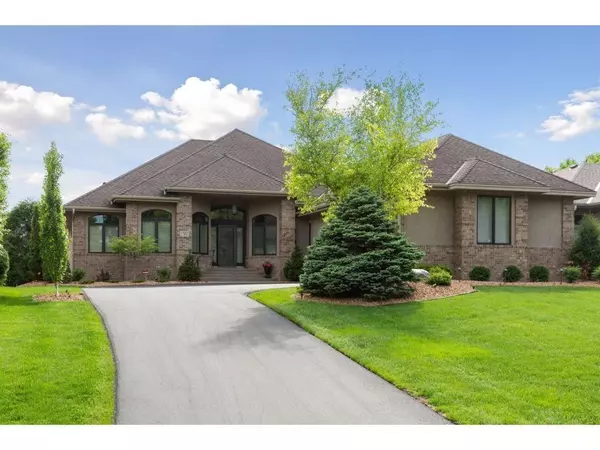 17902 Bearpath TRL, Eden Prairie, MN 55347