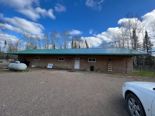 4986 Townline RD, Makinen, MN 55763