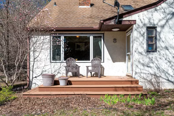 Vadnais Heights, MN 55127,3923 Elmwood ST