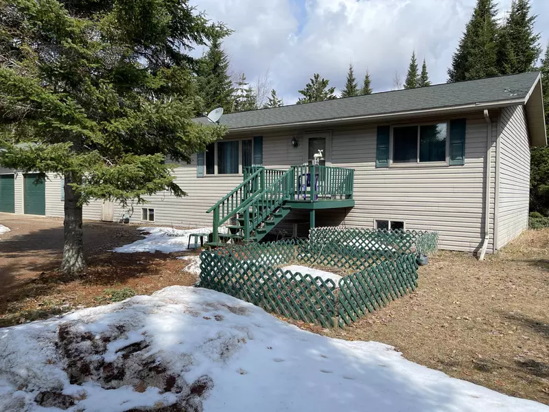 3219 Cedar LN, Sturgeon Lake, MN 55783