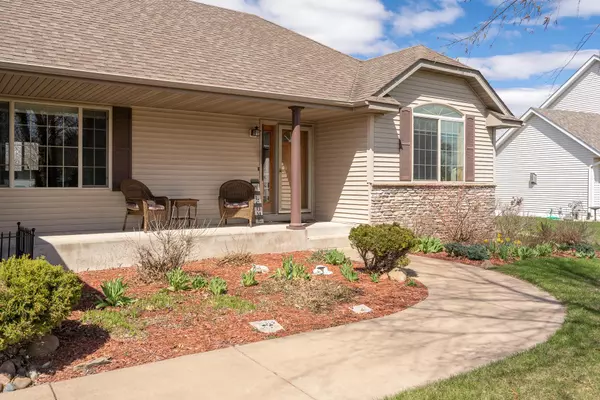 North Branch, MN 55056,5122 382nd DR