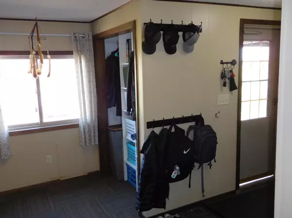 Nowthen, MN 55330,8809 201st AVE NW