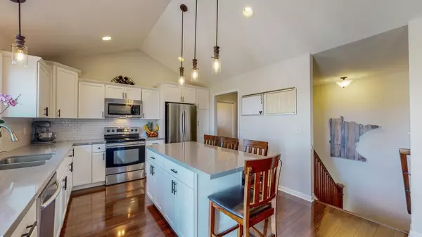 Saint Charles, MN 55972,313 Northern Hills TRL