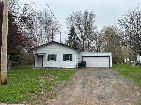 45 W 7th ST, Rush City, MN 55069