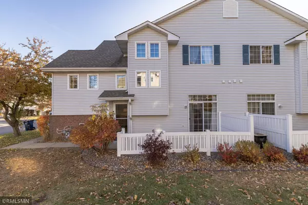 14351 Wilson DR, Eden Prairie, MN 55347