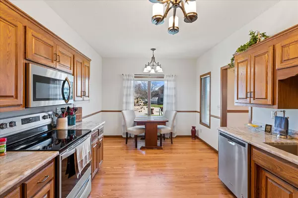 Oakdale, MN 55128,7823 23rd Street CIR N