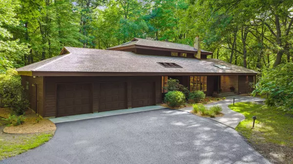 Dellwood, MN 55110,11 Fenlea CIR