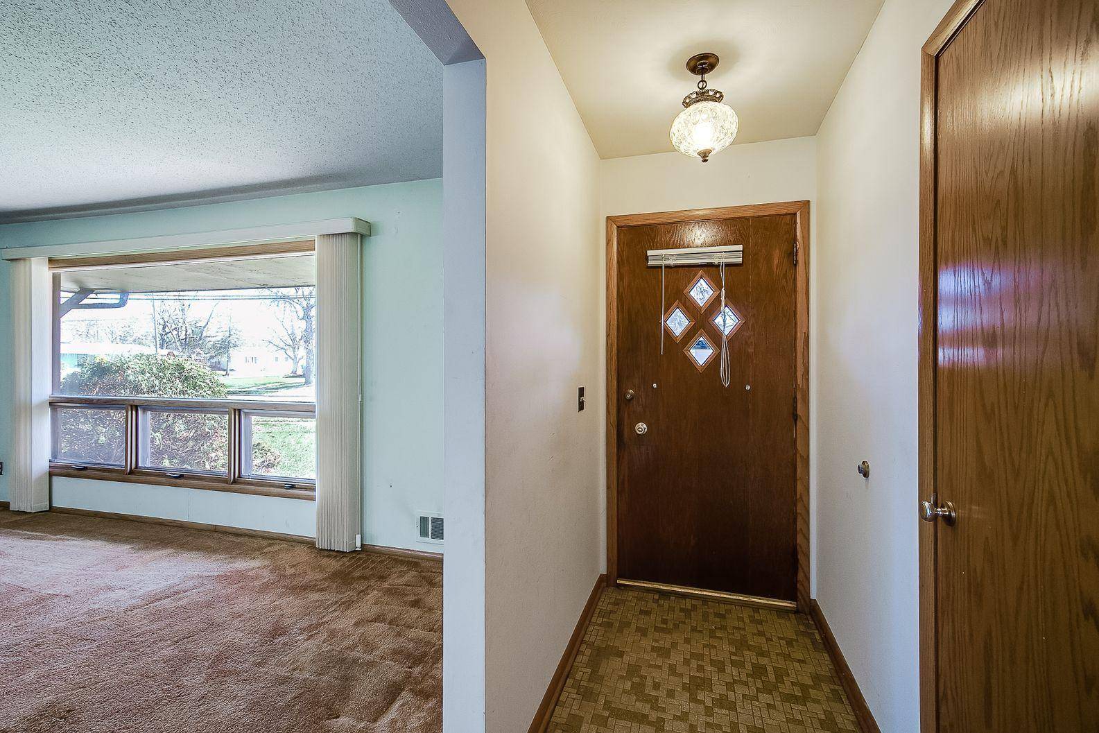Brooklyn Center, MN 55429,7221 Noble AVE N