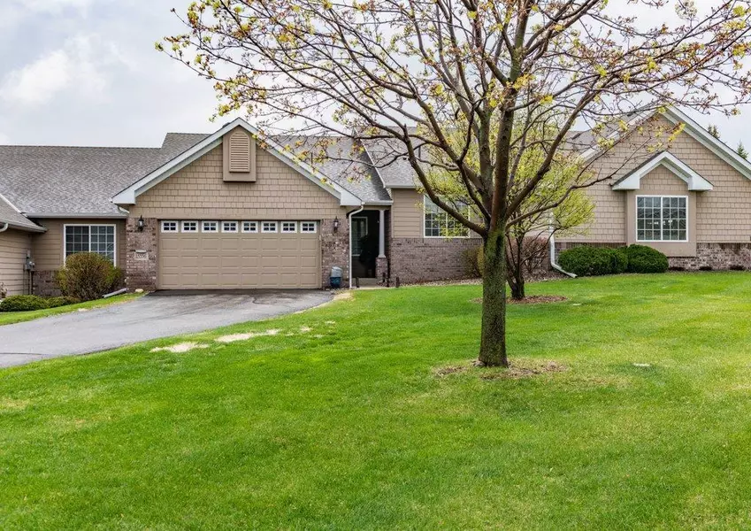 15356 Jeffers PASS NW, Prior Lake, MN 55372