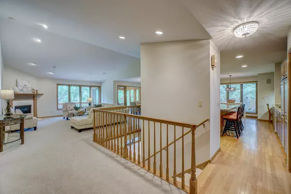 North Oaks, MN 55127,11 Anemone CIR