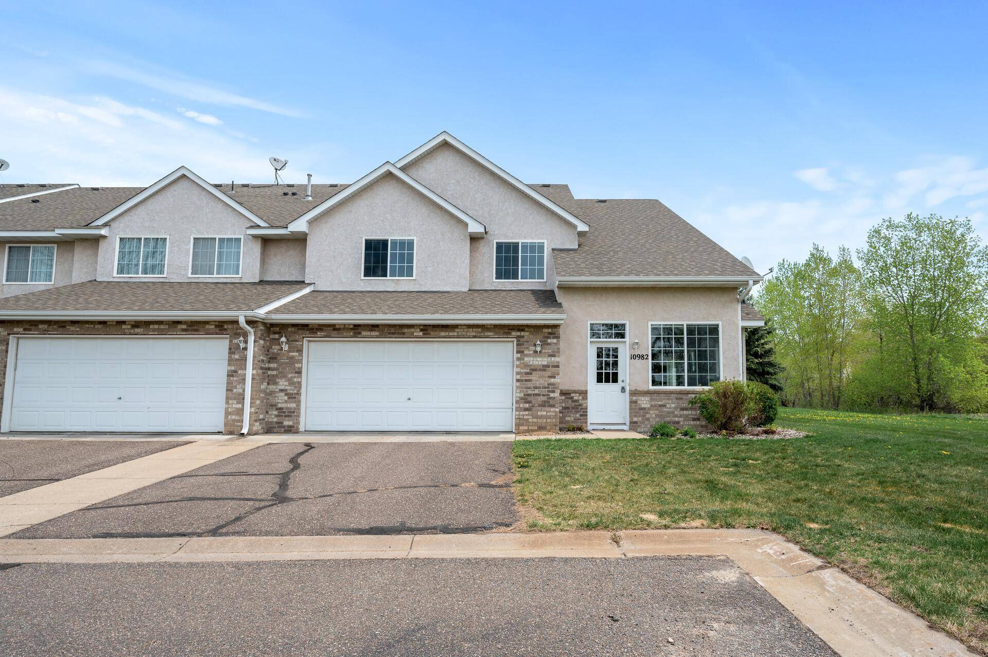 10982 178th AVE NW, Elk River, MN 55330
