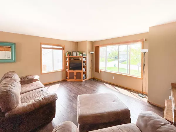 Glencoe, MN 55336,505 17th ST W