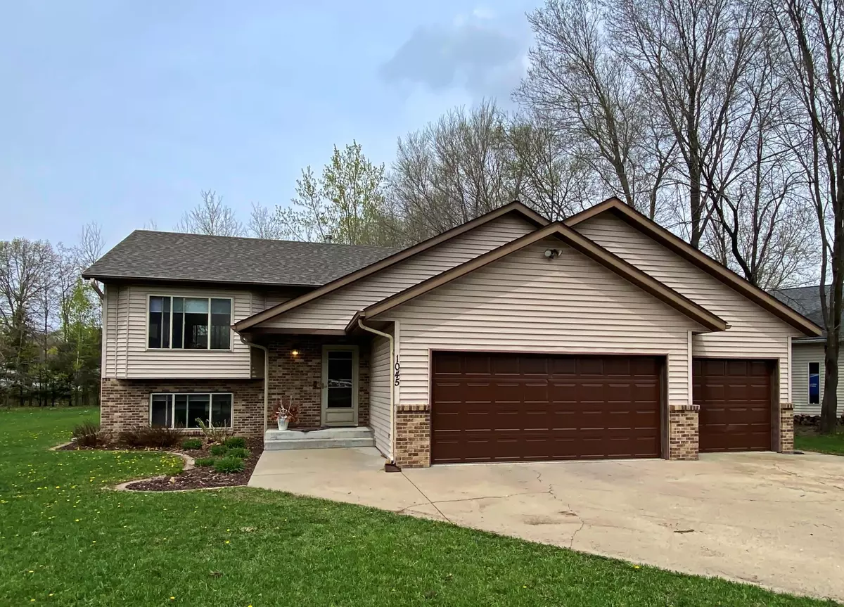 Waite Park, MN 56387,1045 Sunwood Park LN