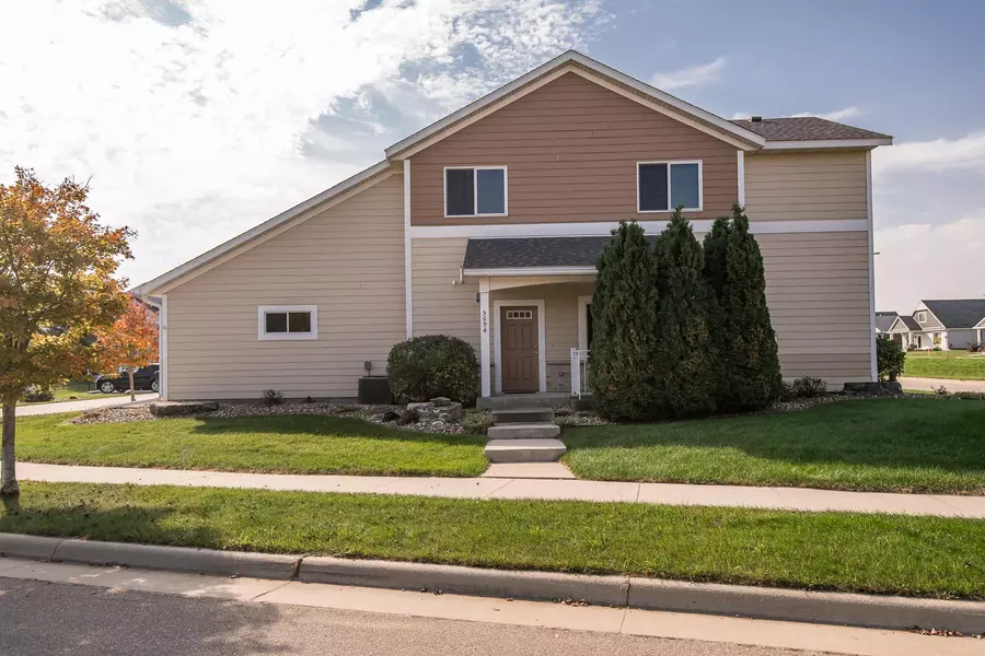 5694 Harvest Moon BLVD NW, Rochester, MN 55901