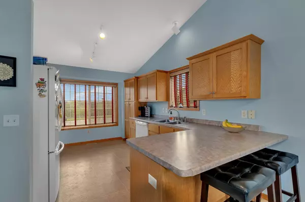 Braham, MN 55006,723 Horseshoe LN