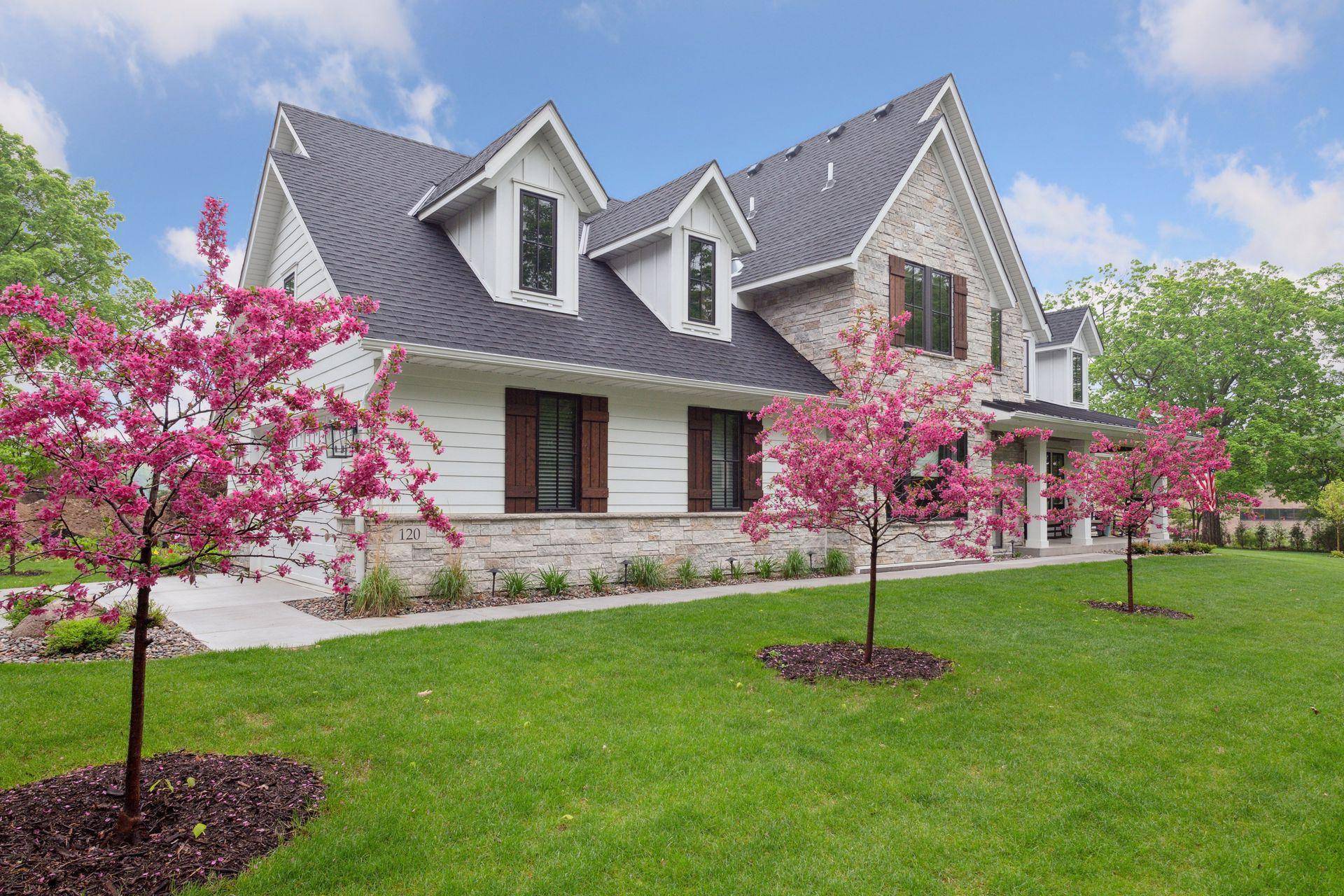 Wayzata, MN 55391,120 Benton AVE