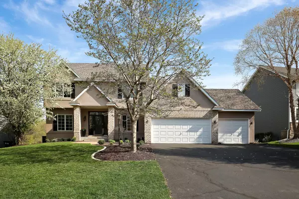 3272 Richmond Alcove, Woodbury, MN 55129