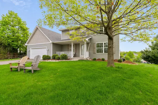 Watertown, MN 55388,136 Yarrow CT