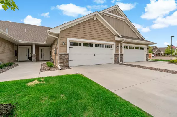 Vadnais Heights, MN 55127,602 Liberty WAY