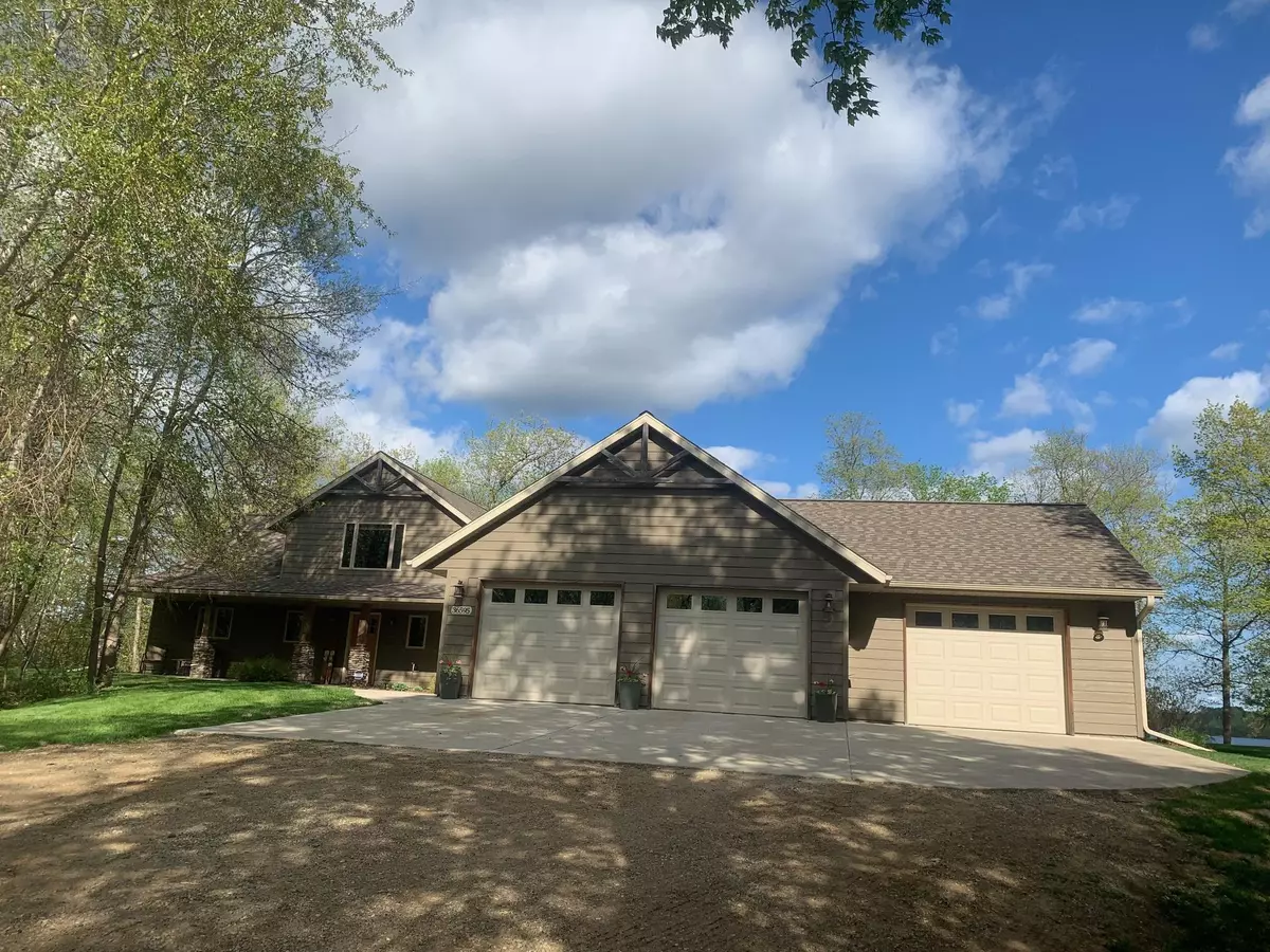 Cohasset, MN 55721,36595 Daybreak DR