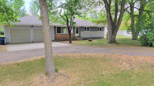 2300 Clearwater RD,  Saint Cloud,  MN 56301