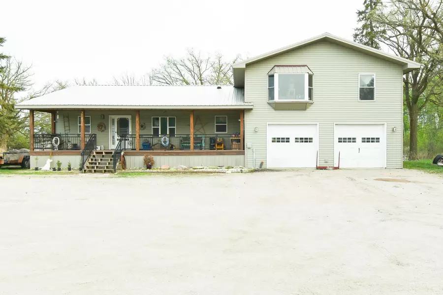 37871 US Highway 59 HWY NW, Newfolden, MN 56738
