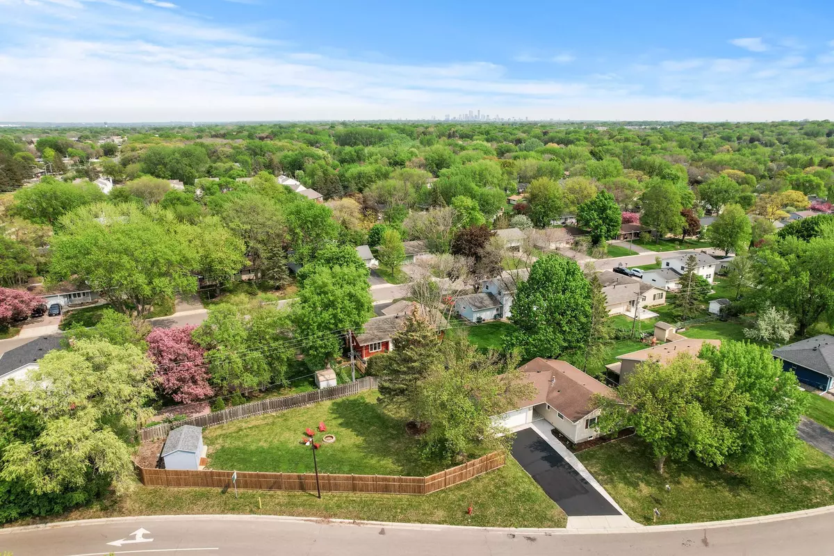 New Hope, MN 55427,4148 Gettysburg AVE N