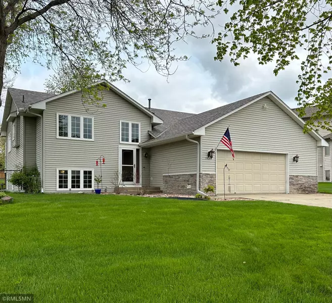 14207 Cranberry WAY, Rosemount, MN 55068