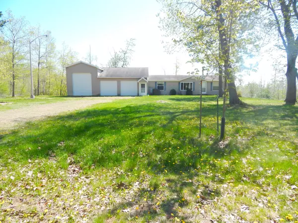 15680 S Rocky Brook TRL,  Dairyland Twp,  WI 54830