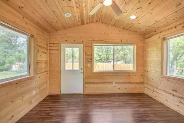 Brooklyn Center, MN 55429,3306 61st AVE N