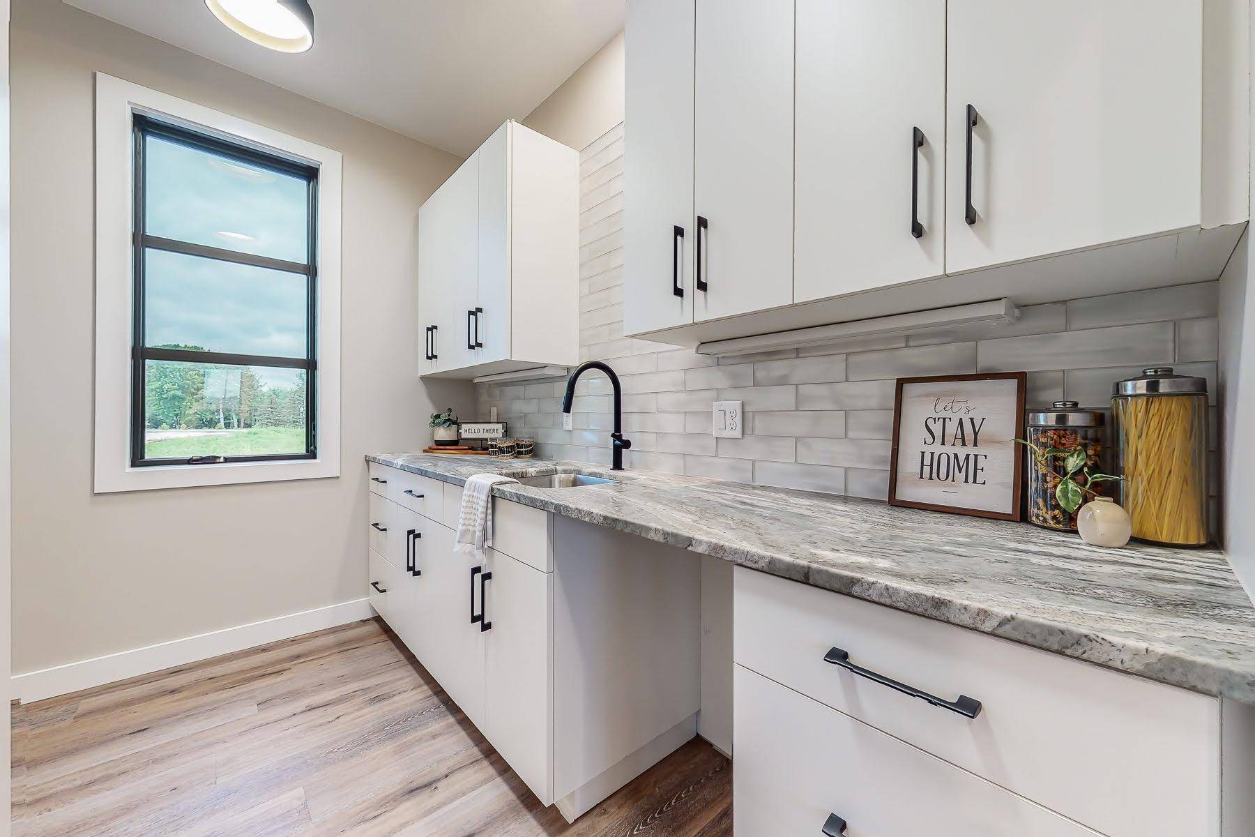 New Haven Twp, MN 55963,1471 Trophy Lake RD SW