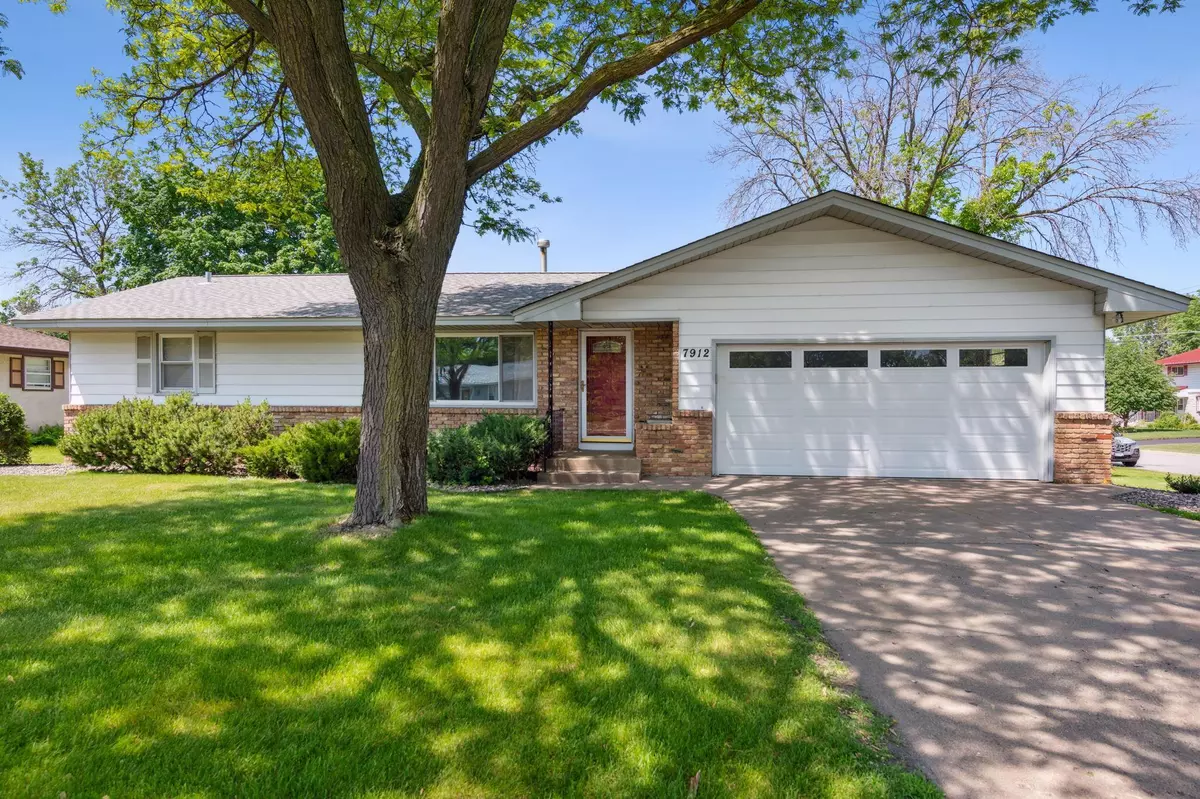 Spring Lake Park, MN 55432,7912 Monroe ST NE