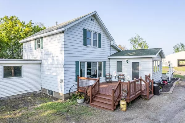 24033 County Highway 13,  Hamden Twp,  MN 56511