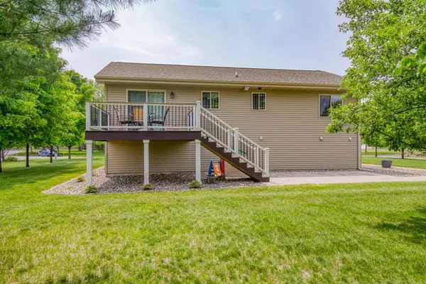 Menomonie Twp, WI 54751,927 Pleasant View CT