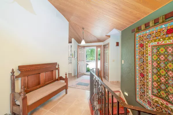 Oronoco, MN 55960,615 5th ST NW