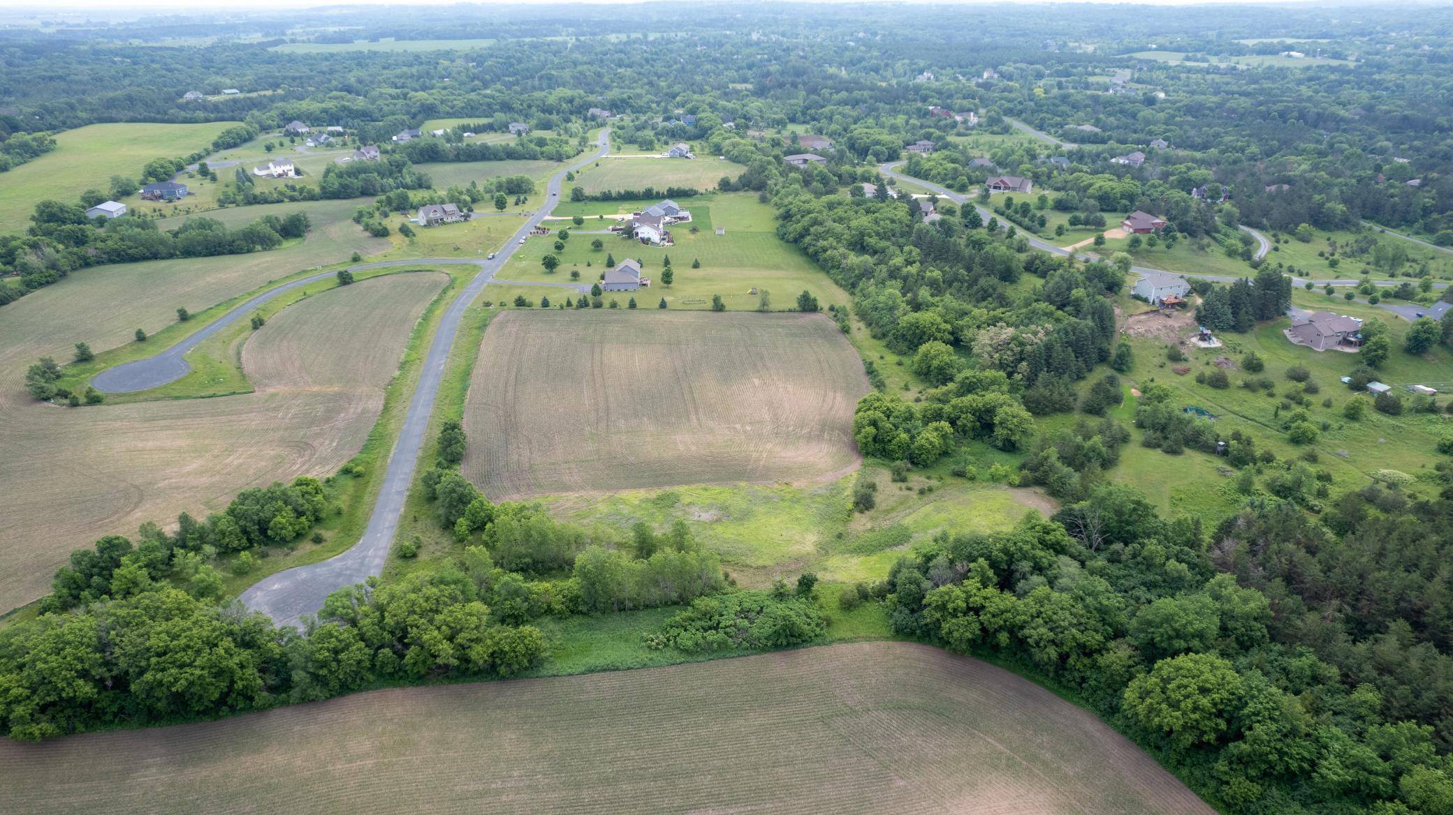 Hudson Twp, WI 54016,735 Moundview RD