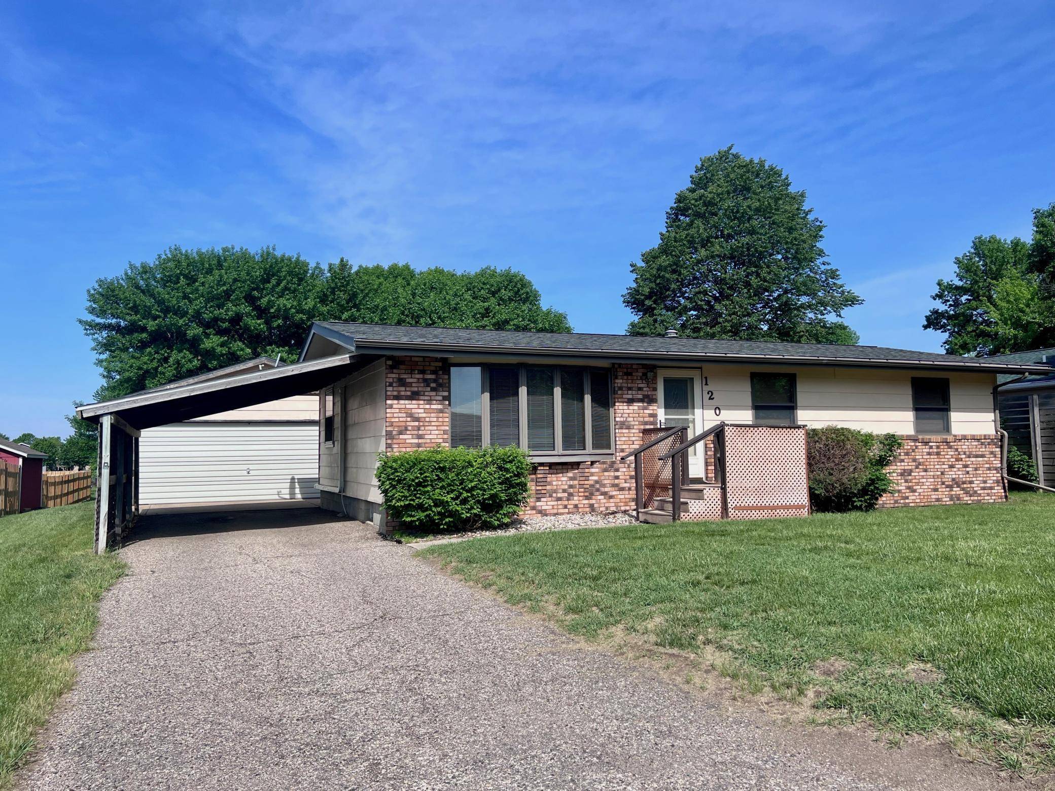 1202 Cheryl AVE, Marshall, MN 56258